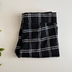 women’s black and white plaid pants